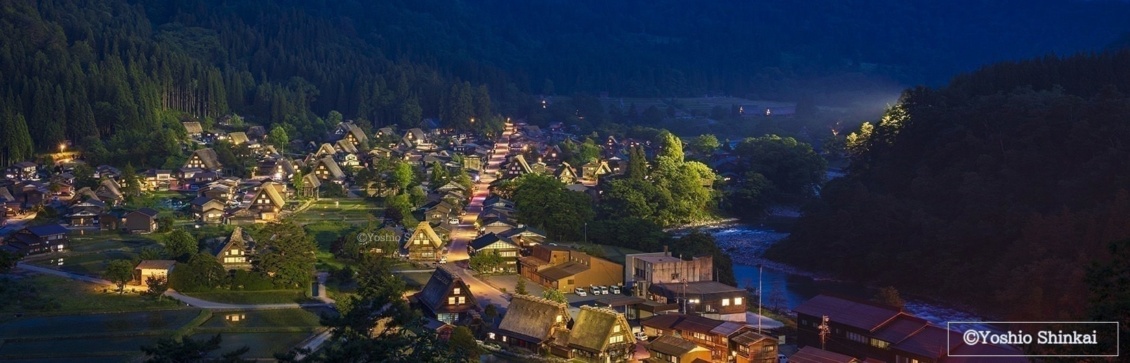 白川郷の夜
